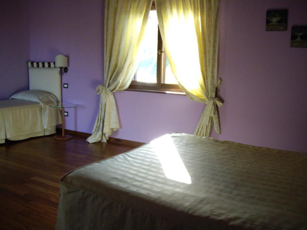 Agriturismo Il Borgo Degli Ulivi Roseto Degli Abruzzi Cameră foto